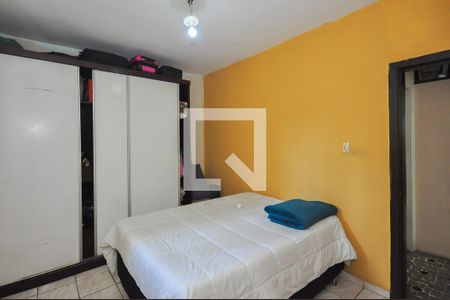 Quarto de casa à venda com 1 quarto, 309m² em Jardim Santa Terezinha, Taboão da Serra