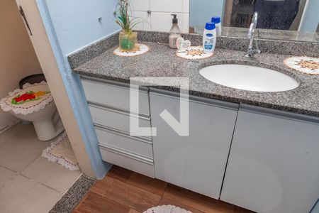 Banheiro  de apartamento à venda com 2 quartos, 54m² em Conceição, Diadema