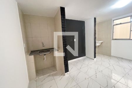 Sala de casa para alugar com 1 quarto, 25m² em Parque Paulicéia, Duque de Caxias