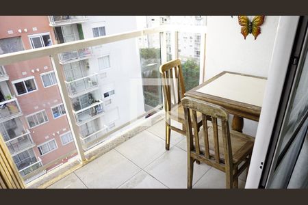 Varanda - Sala de apartamento para alugar com 2 quartos, 75m² em Anil, Rio de Janeiro