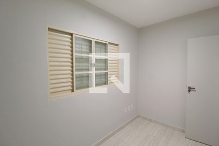 Quarto 2 de casa para alugar com 3 quartos, 150m² em Lídice, Uberlândia