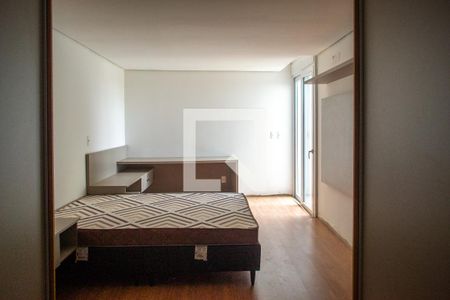 Quarto 1 de apartamento para alugar com 3 quartos, 200m² em Vila Assunção, Porto Alegre