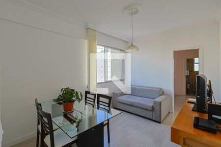 Sala de apartamento à venda com 1 quarto, 40m² em Funcionários, Belo Horizonte