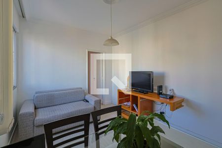 Sala de apartamento à venda com 1 quarto, 40m² em Funcionários, Belo Horizonte