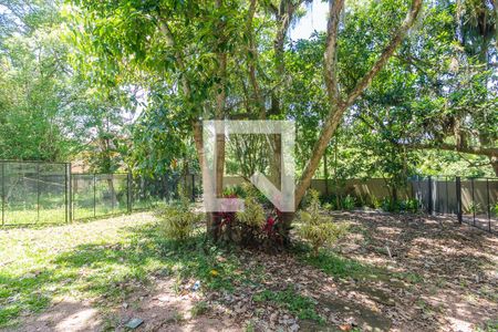 Quintal de casa de condomínio para alugar com 3 quartos, 300m² em Pedra Redonda, Porto Alegre