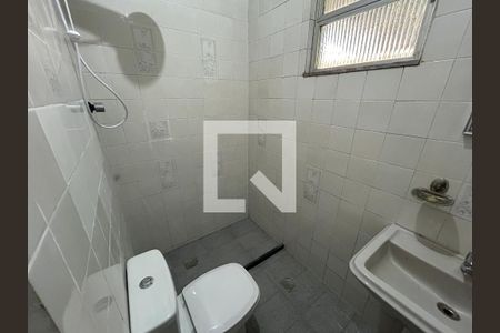 Banheiro da Suíte de casa para alugar com 2 quartos, 99m² em Marechal Hermes, Rio de Janeiro