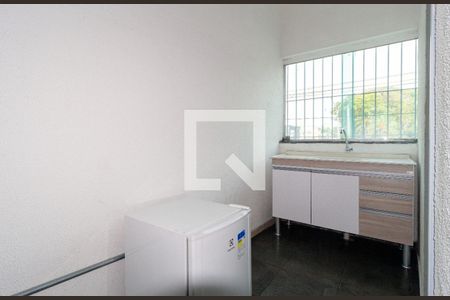 Cozinha de kitnet/studio para alugar com 1 quarto, 16m² em Brás, São Paulo