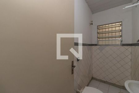 Banheiro de casa para alugar com 2 quartos, 70m² em Vila Maria Alta, São Paulo