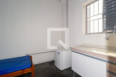 Cozinha de kitnet/studio para alugar com 1 quarto, 25m² em Brás, São Paulo