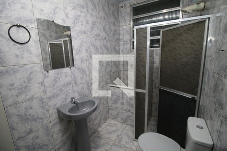 Banheiro de apartamento para alugar com 1 quarto, 55m² em Penha Circular, Rio de Janeiro