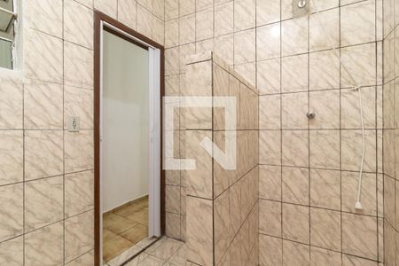 Banheiro de casa para alugar com 1 quarto, 48m² em Vila Barbosa, São Paulo