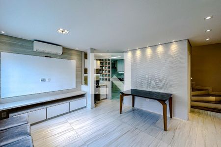 Sala de casa à venda com 3 quartos, 120m² em Vila Mariana, São Paulo