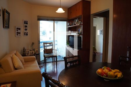 Sala de apartamento para alugar com 1 quarto, 45m² em Pinheiros, São Paulo