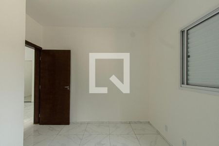 Quarto 1 de apartamento para alugar com 2 quartos, 50m² em Vila Helena, Sorocaba