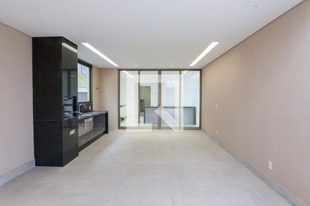 Casa de condomínio à venda com 386m², 4 quartos e 6 vagas Casa de condomínio à venda com 386m², 4 quartos e 6 vagasChurrasqueira