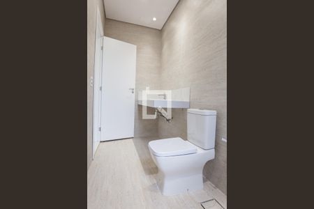 Casa de condomínio à venda com 386m², 4 quartos e 6 vagas Casa de condomínio à venda com 386m², 4 quartos e 6 vagasbanheiro suite 1