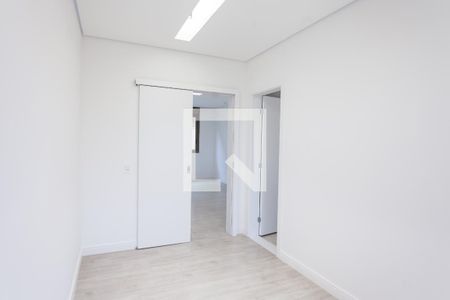 Casa de condomínio à venda com 386m², 4 quartos e 6 vagas Casa de condomínio à venda com 386m², 4 quartos e 6 vagascloset suite 4 master