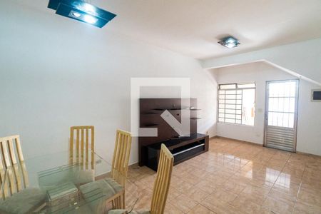 Sala de casa para alugar com 3 quartos, 120m² em Vila Guarani, São Paulo