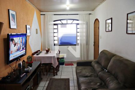 Sala  de casa à venda com 2 quartos, 138m² em Jardim Paraventi, Guarulhos