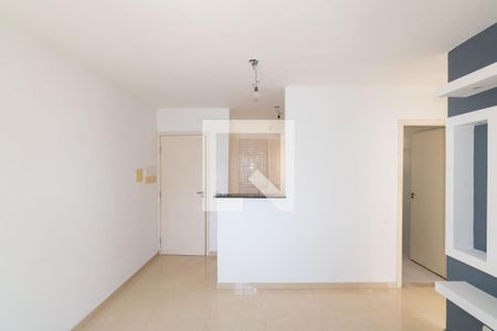 Sala de apartamento para alugar com 2 quartos, 45m² em Cosmos, Rio de Janeiro