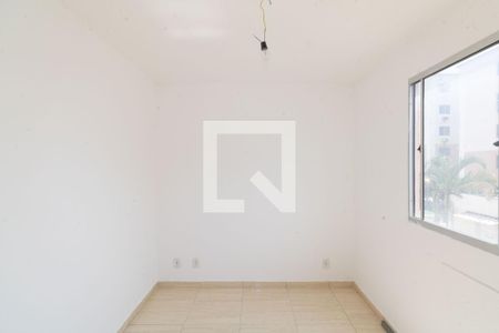 Quarto 1 de apartamento para alugar com 2 quartos, 45m² em Cosmos, Rio de Janeiro