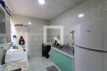 Cozinha e Área de Serviço de apartamento à venda com 2 quartos, 53m² em Cascadura, Rio de Janeiro