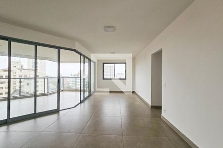 Sala de apartamento para alugar com 3 quartos, 150m² em  Jardim Tres Marias, Guarujá