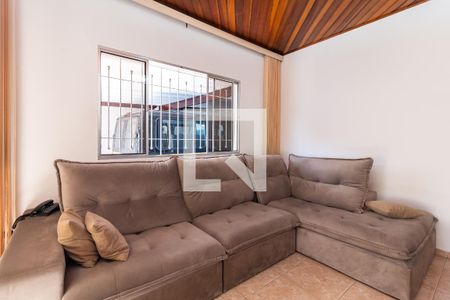 Sala de casa para alugar com 3 quartos, 240m² em Vila Maria Luisa, São Paulo