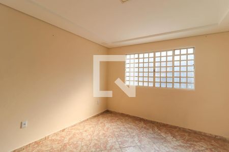 Sala de casa à venda com 3 quartos, 114m² em Vila Jeriva, Jundiaí