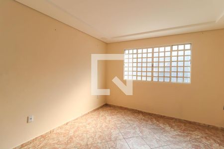 Sala de casa à venda com 3 quartos, 114m² em Vila Jeriva, Jundiaí