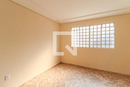 Sala de casa à venda com 3 quartos, 114m² em Vila Jeriva, Jundiaí