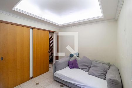 Sala 3 de casa à venda com 4 quartos, 270m² em Ouro Preto, Belo Horizonte