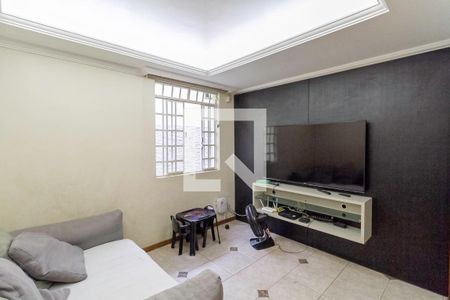 Sala 3 de casa à venda com 4 quartos, 270m² em Ouro Preto, Belo Horizonte