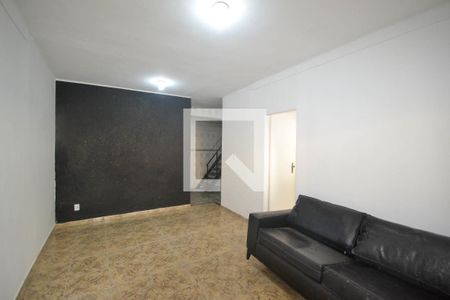 Sala de casa para alugar com 1 quarto, 66m² em Centro, Nilópolis