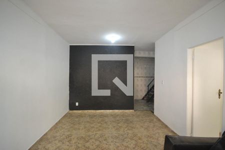 Sala de casa para alugar com 1 quarto, 66m² em Centro, Nilópolis