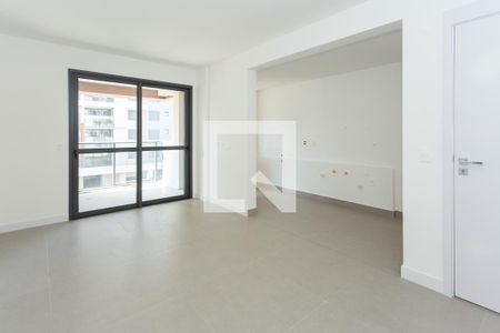 Apartamento à venda com 71m², 2 quartos e 1 vagaSala