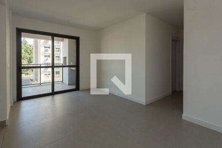 Apartamento à venda com 71m², 2 quartos e 1 vagaSala