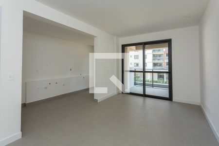 Apartamento à venda com 71m², 2 quartos e 1 vagaSala