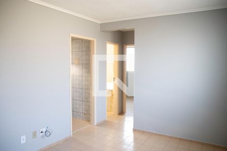 Sala de apartamento para alugar com 2 quartos, 50m² em Parque Atheneu,, Goiânia