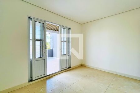 Sala de casa à venda com 1 quarto, 100m² em Vila Leda, Guarulhos