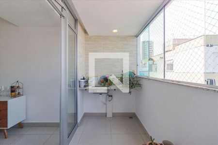 Varanda de apartamento à venda com 3 quartos, 90m² em Sagrada Família, Belo Horizonte