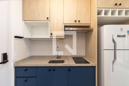 Cozinha de kitnet/studio para alugar com 1 quarto, 24m² em Campo Belo, São Paulo