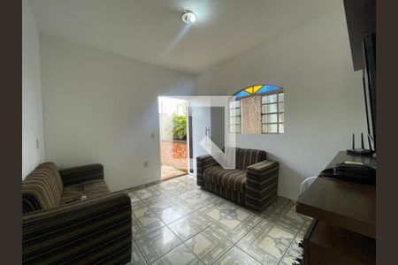 Sala de casa à venda com 3 quartos, 100m² em Diamante, Belo Horizonte