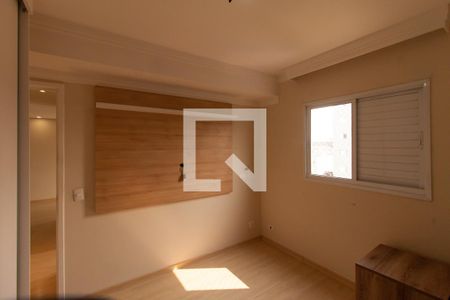 Quarto 1 de apartamento para alugar com 2 quartos, 51m² em Vila Bela, São Paulo