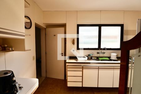 Apartamento para alugar com 100m², 3 quartos e 1 vaga Apartamento para alugar com 100m², 3 quartos e 1 vagaCozinha