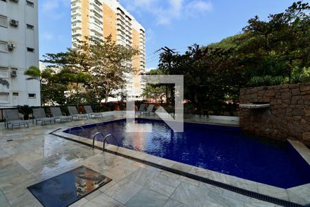 Apartamento para alugar com 100m², 3 quartos e 1 vaga Apartamento para alugar com 100m², 3 quartos e 1 vagaÁrea comum - Piscina