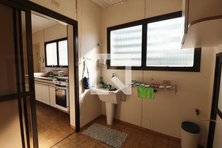 Apartamento para alugar com 100m², 3 quartos e 1 vaga Apartamento para alugar com 100m², 3 quartos e 1 vagaÁrea de Serviço