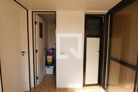 Apartamento para alugar com 100m², 3 quartos e 1 vaga Apartamento para alugar com 100m², 3 quartos e 1 vagaÁrea de Serviço