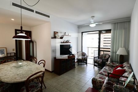 Sala de apartamento para alugar com 3 quartos, 100m² em Vila Luis Antonio, Guarujá