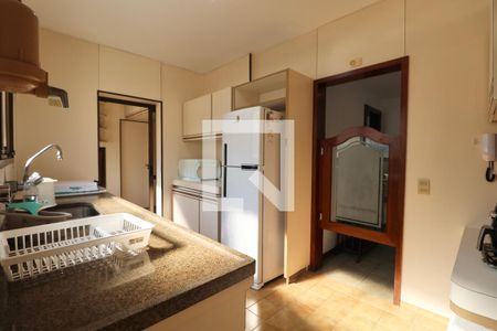 Apartamento para alugar com 100m², 3 quartos e 1 vaga Apartamento para alugar com 100m², 3 quartos e 1 vagaCozinha